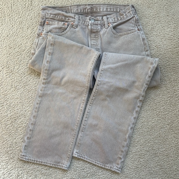 Levi's 501 Brown Denim Jeans - Picture 1 of 3